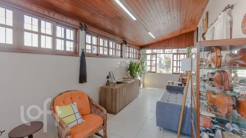 Image 10 - 269222